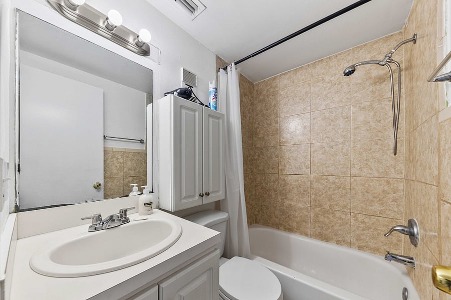 Furnished Finder property 1025878_1 photo 33