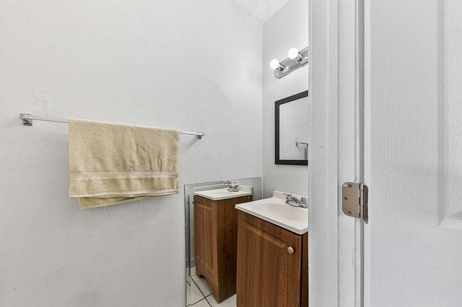 Furnished Finder property 1025878_1 photo 18