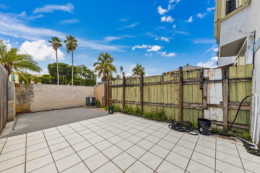 Furnished Finder property 1025878_1 photo 34