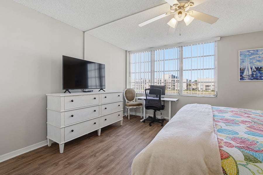 Furnished Finder property 1025887_1 photo 35