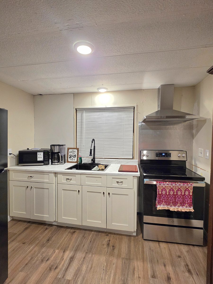 Equipped kitchen