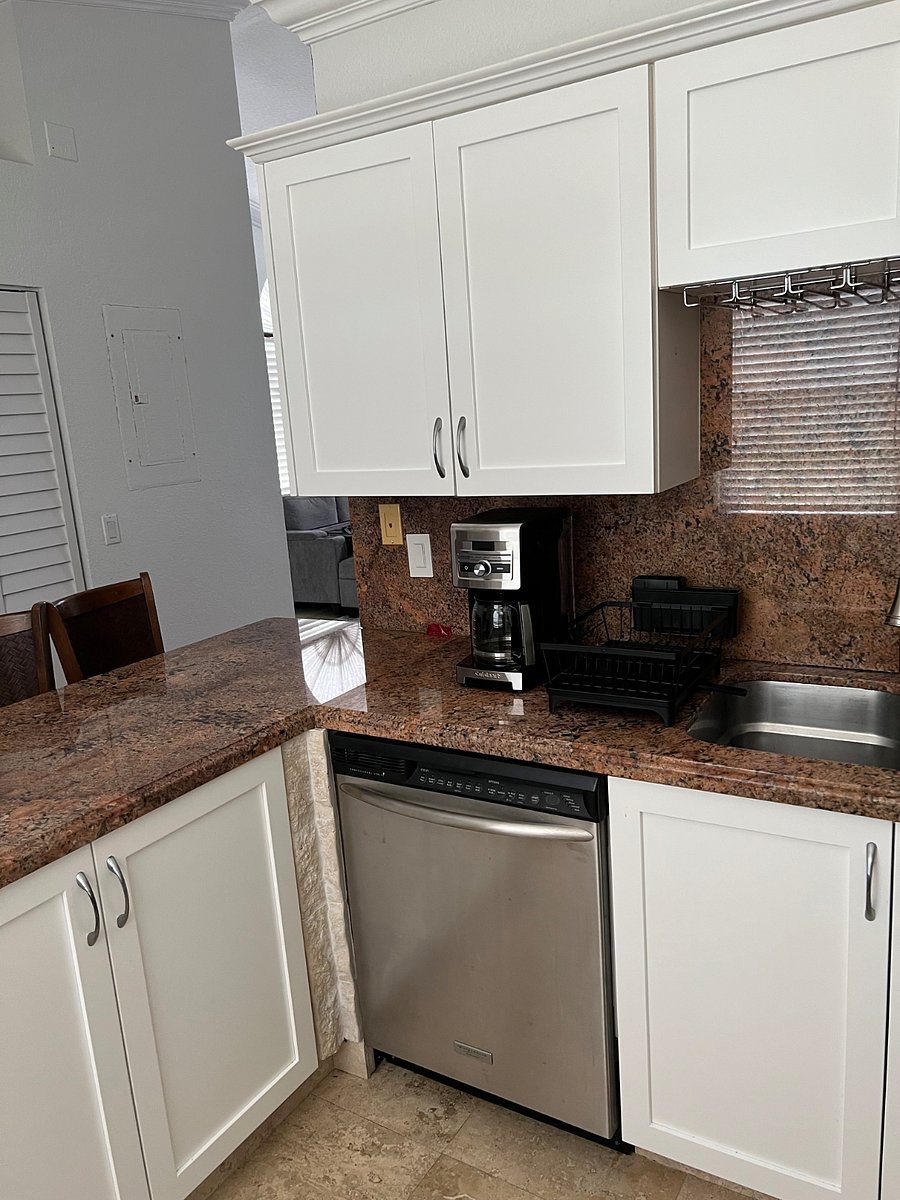 Furnished Finder property 1025904_1 photo 11