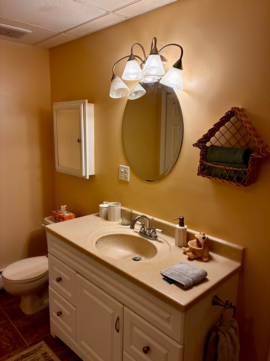 Kitchen with huge lining closets with extra sheets and towels etc. Tooth brush and paste, mouth wash, dental floss, razors and shaving cream, baby powder, etc
