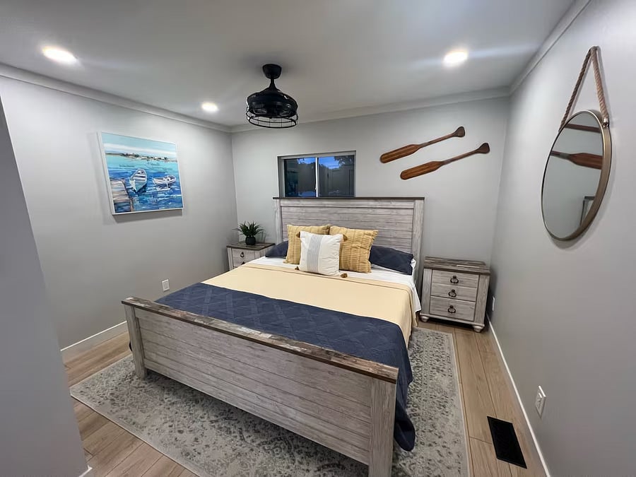 Primary bedroom - King bed