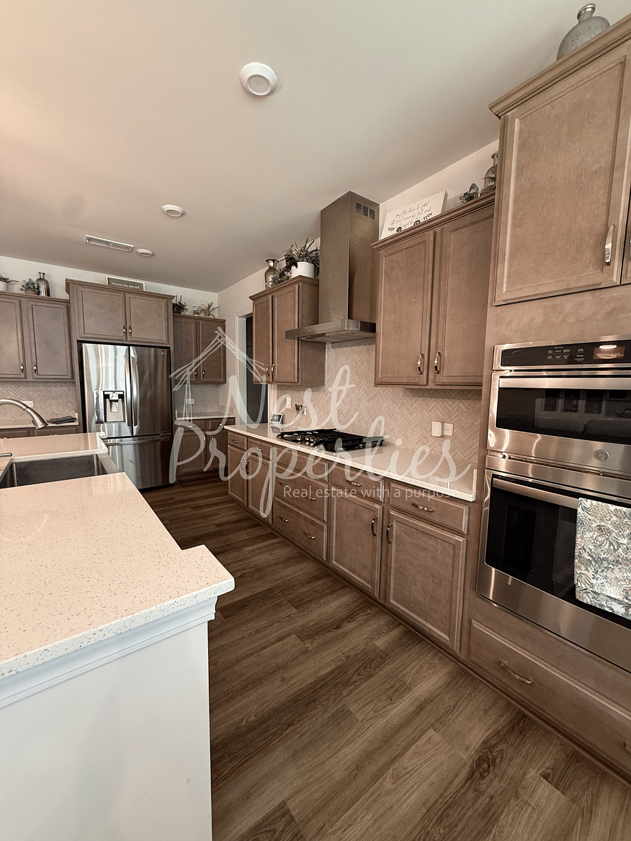 Furnished Finder property 1025981_1 photo 3