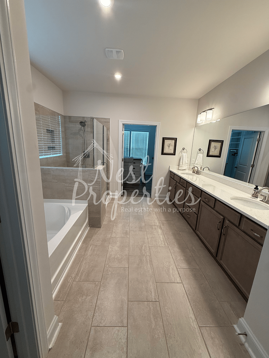 Furnished Finder property 1025981_1 photo 7