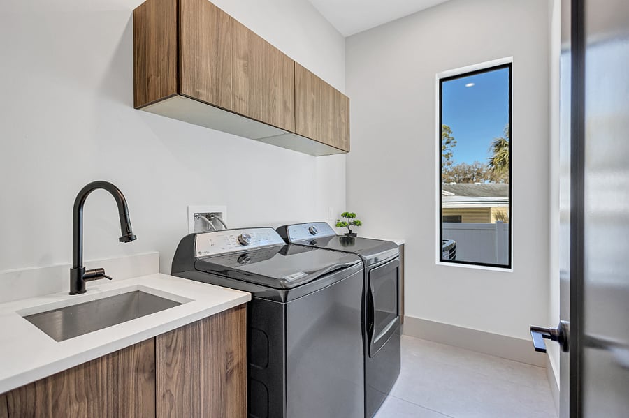 Furnished Finder property 1025984_1 photo 30