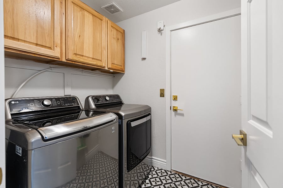 Furnished Finder property 1025996_1 photo 22