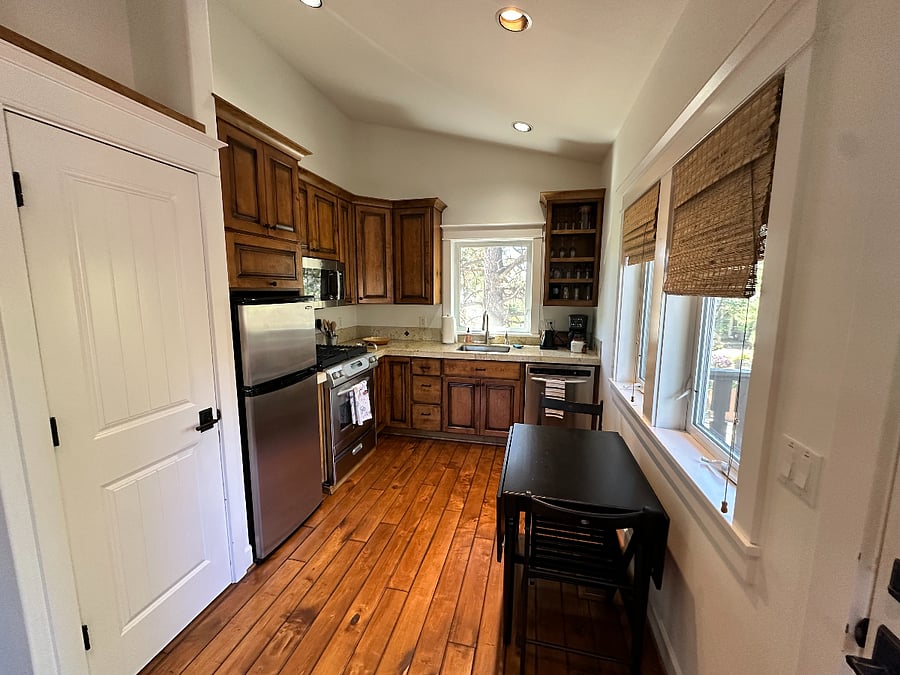 Furnished Finder property 1026001_1 photo 3