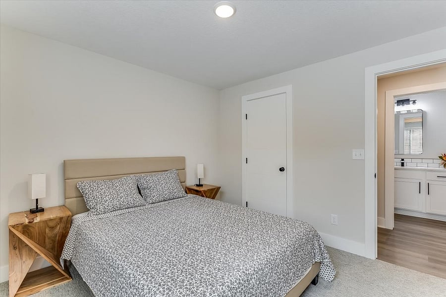 Furnished Finder property 1026041_1 photo 26
