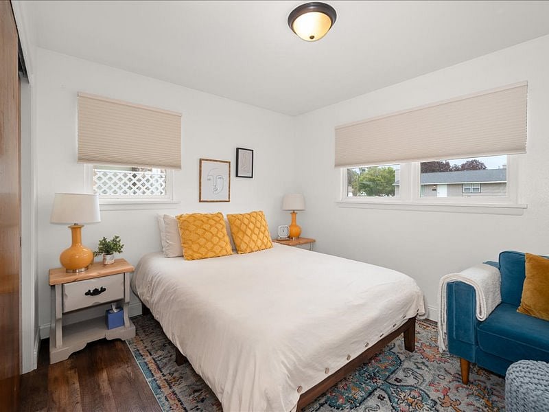 Furnished Finder property 1026068_1 photo 9
