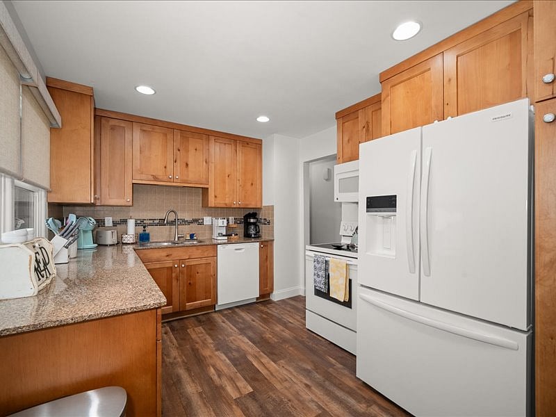 Furnished Finder property 1026068_1 photo 19