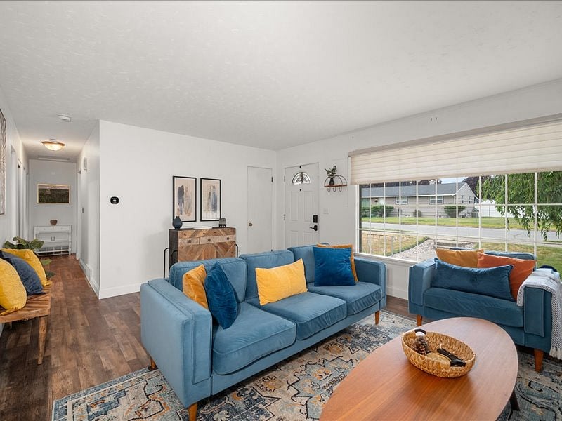 Furnished Finder property 1026068_1 photo 23