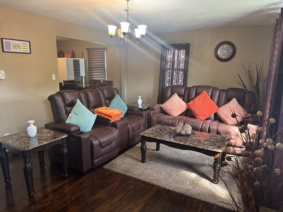 Furnished Finder property 1026097_1 photo 3