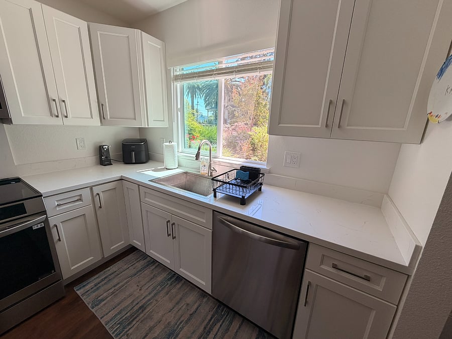 Furnished Finder property 1026099_1 photo 8