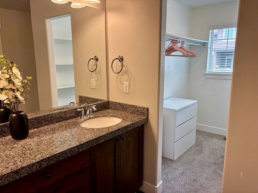 Furnished Finder property 1026113_1 photo 17