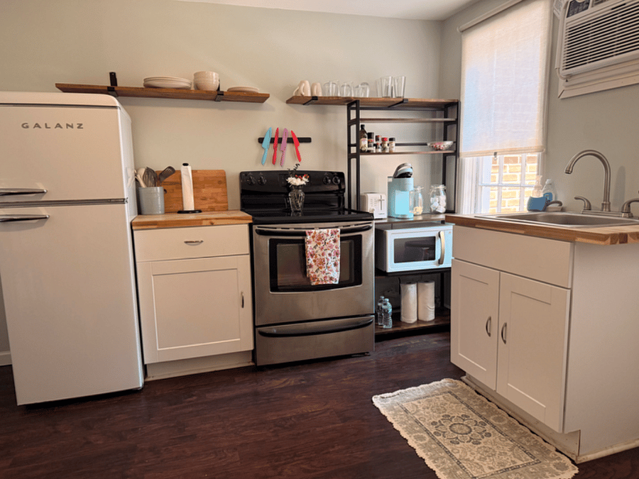Full kitchen with all of the comforts of home.