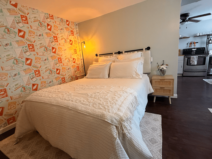 Plush queen bed with premium linens