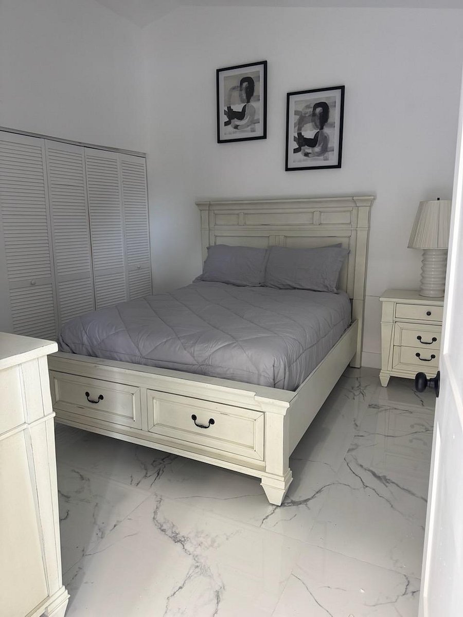 Furnished Finder property 1026118_1 photo 5