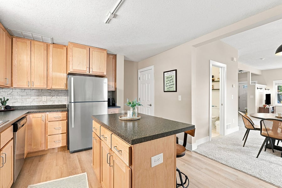 Furnished Finder property 1026122_1 photo 6