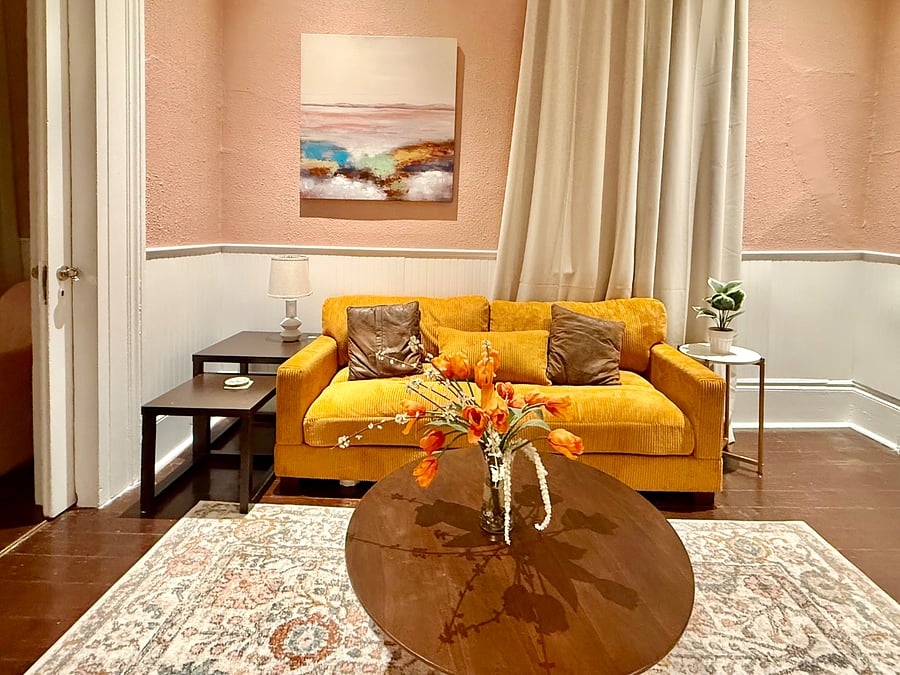 Furnished Finder property 1026123_1 photo 2