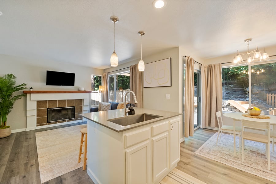 Furnished Finder property 1026193_1 photo 5