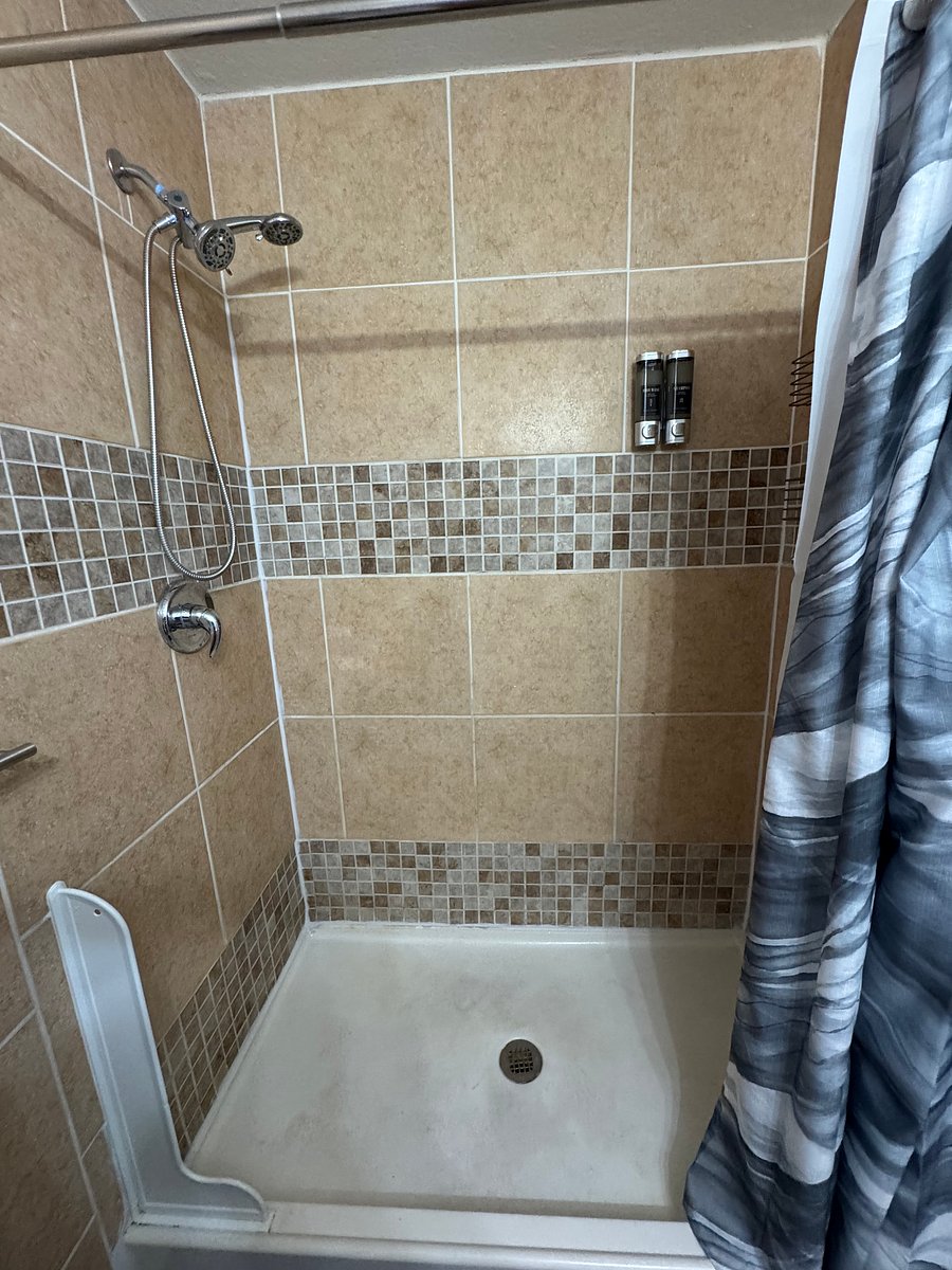 Furnished Finder property 1026227_1 photo 6