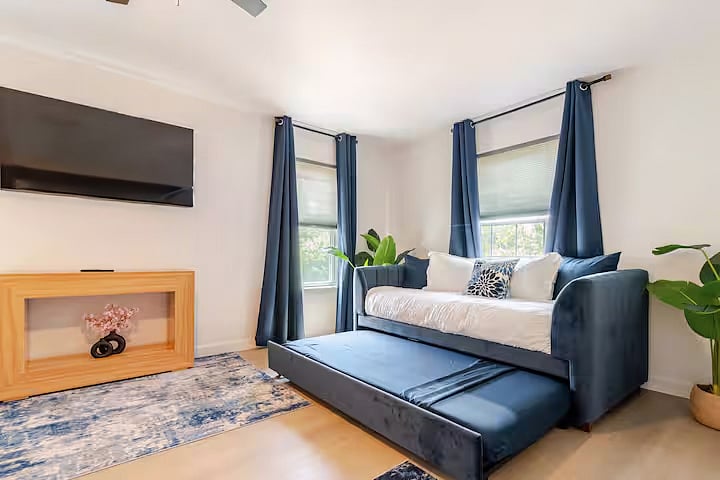 Furnished Finder property 1026246_1 photo 14