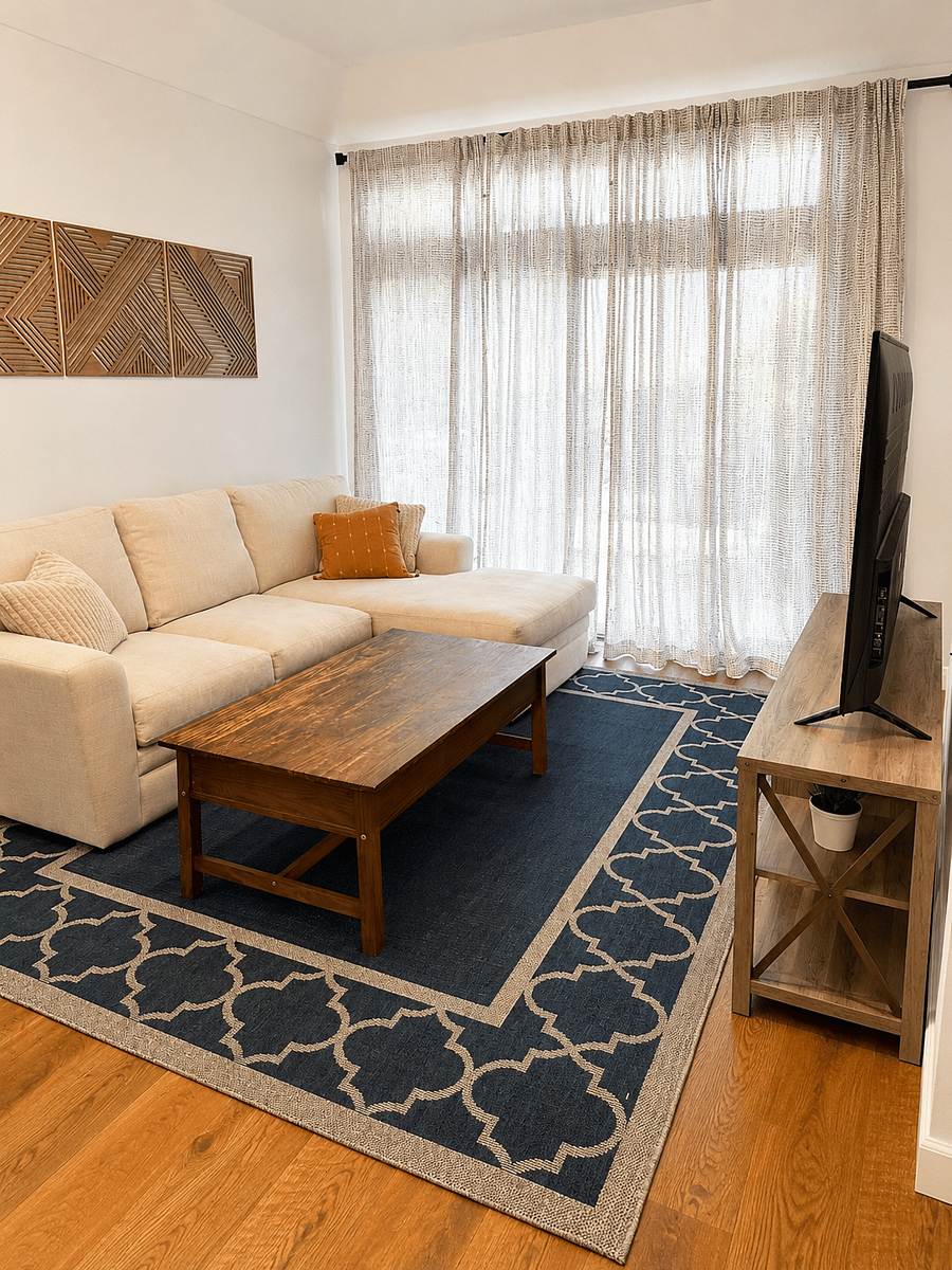 Living room leading onto balcony 