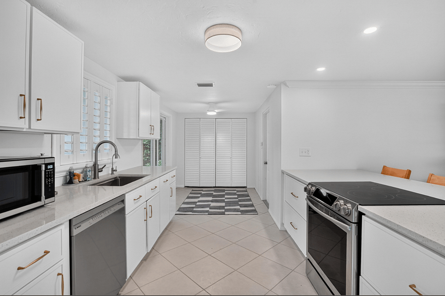 Furnished Finder property 1026335_1 photo 9
