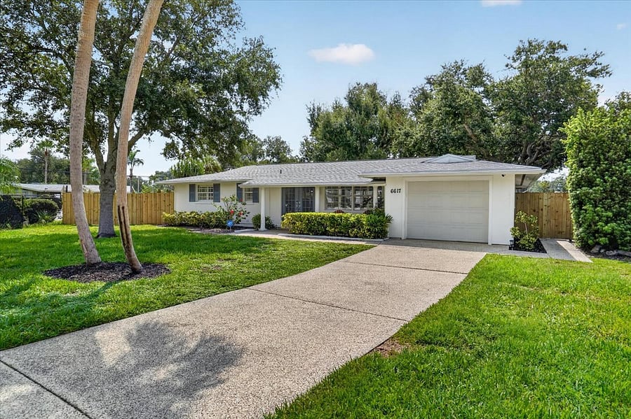 Furnished Finder property 1026335_1 photo 3