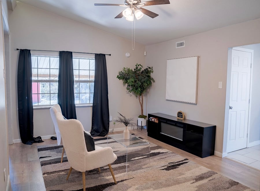 Furnished Finder property 1026344_1 photo 3