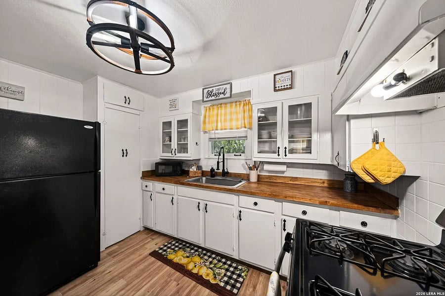 Furnished Finder property 1026378_1 photo 16