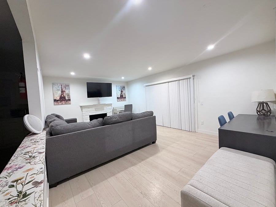 Furnished Finder property 1026379_1 photo 3