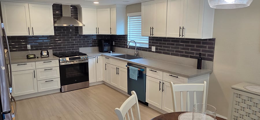 Furnished Finder property 1026382_1 photo 2