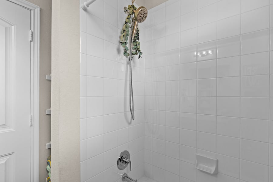 Furnished Finder property 1026437_1 photo 36