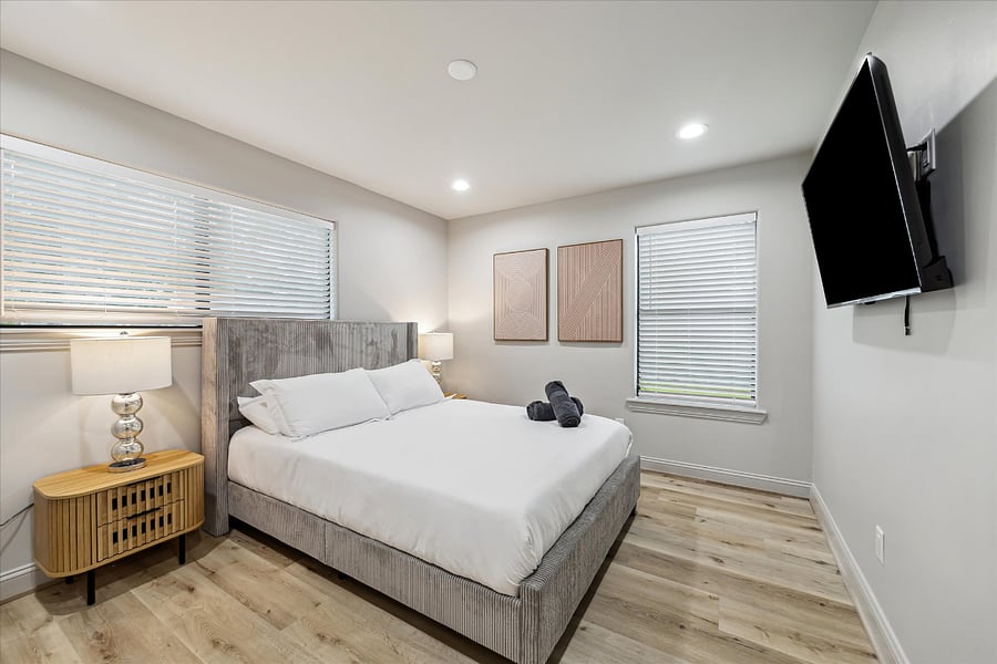 Furnished Finder property 1026461_1 photo 3