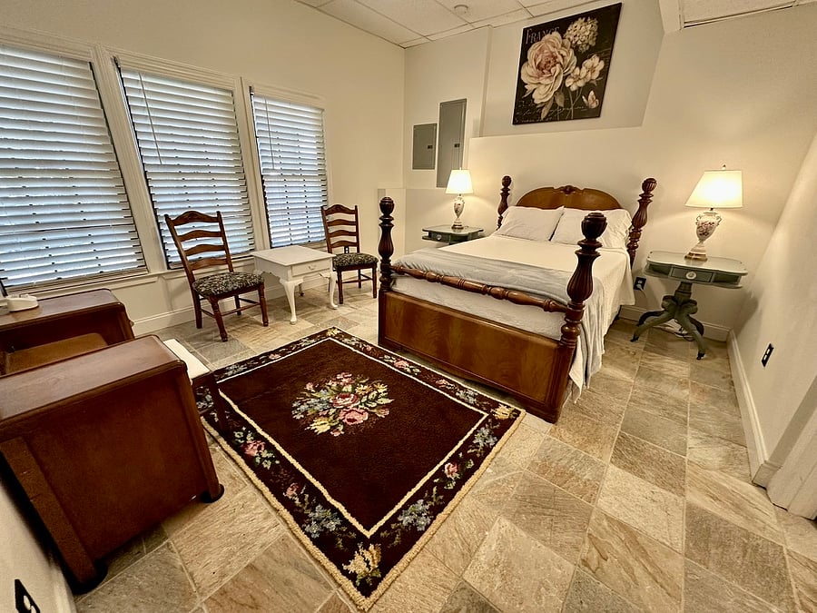 Furnished Finder property 1026477_1 photo 37