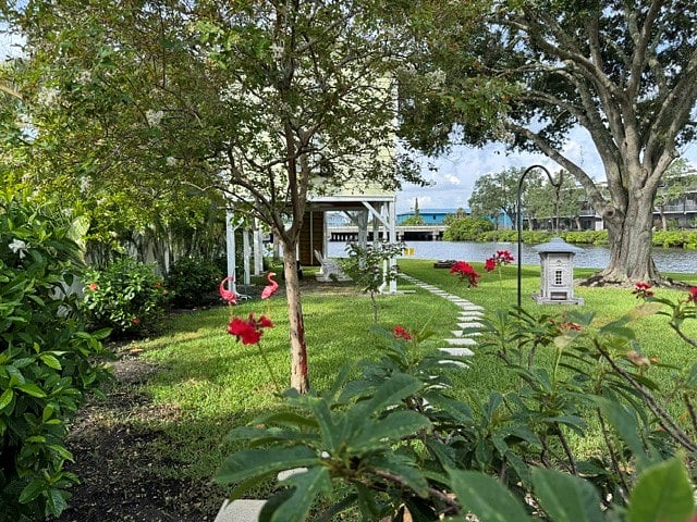 Path to guest house