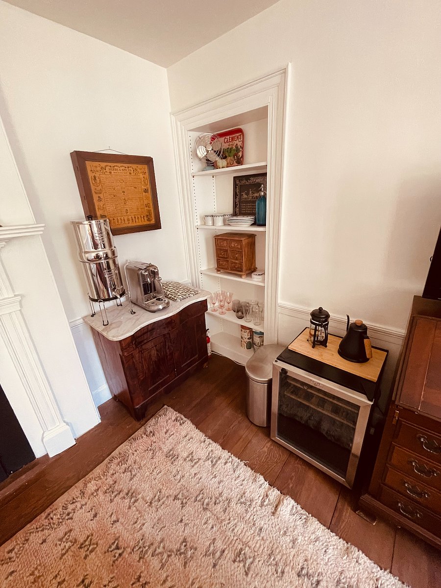 Living Room kitchenette area 