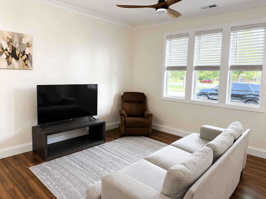 Furnished Finder property 1026533_1 photo 3