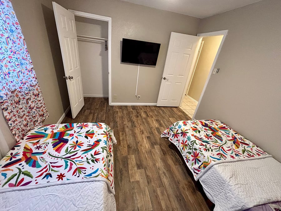 Furnished Finder property 1026550_1 photo 33