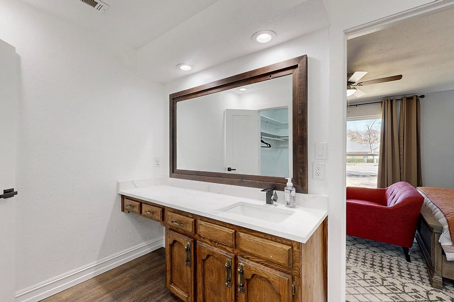 Furnished Finder property 1026559_1 photo 38