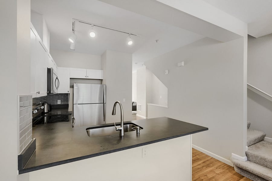 Furnished Finder property 1026566_1 photo 3