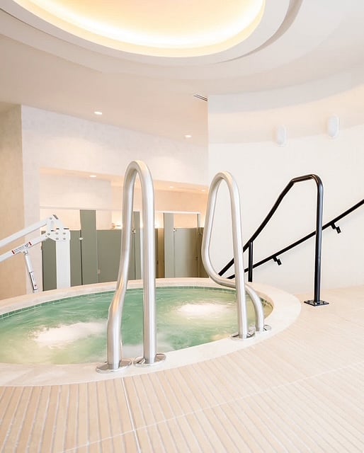 Hot tub