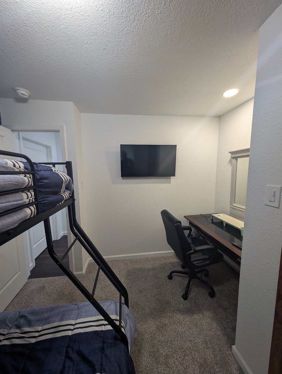 Furnished Finder property 1026622_1 photo 29