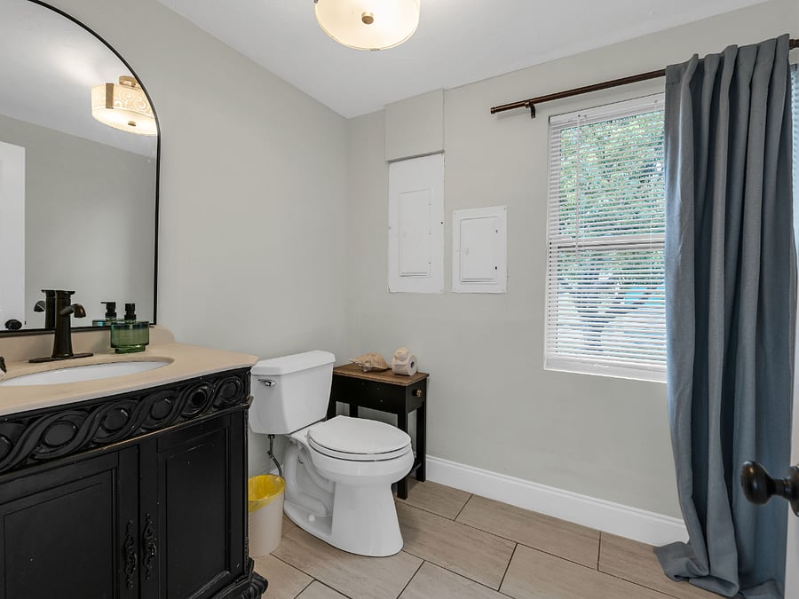 Furnished Finder property 1026634_1 photo 41