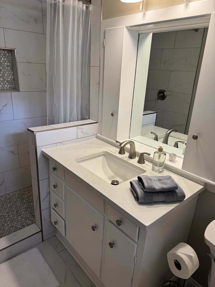 Furnished Finder property 1026637_1 photo 10