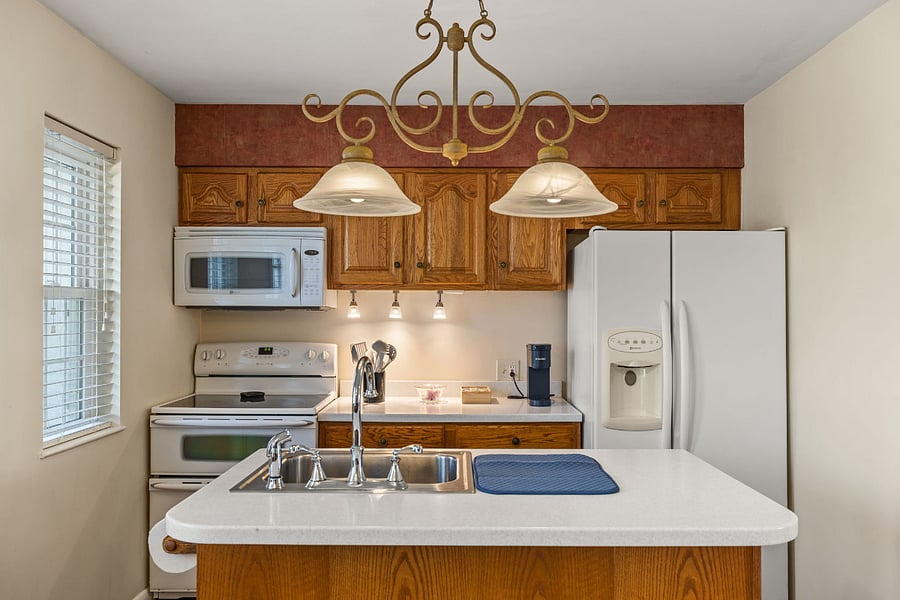 Fully Equipped Shared Kitchen