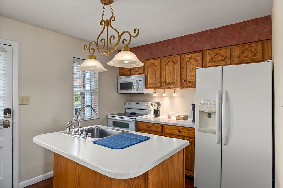 Fully Equipped Shared Kitchen